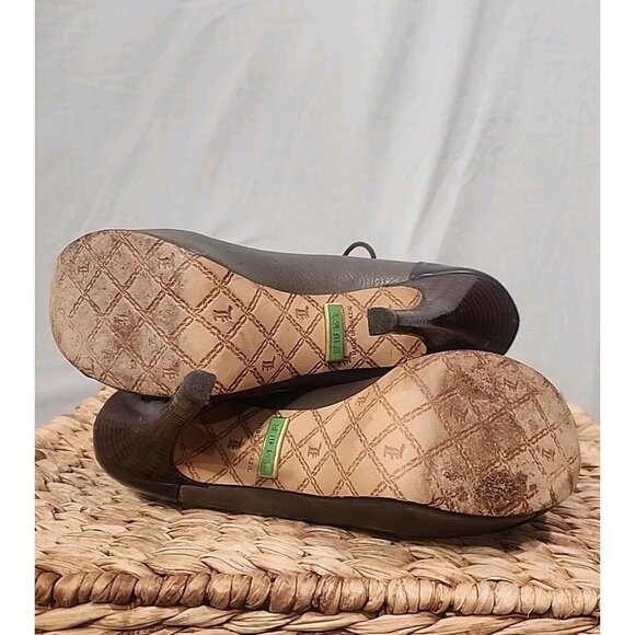 L.A.M.B. Retro Style Peep Toe/Open Toe High Heels with Lace Up - Picture 5 of 9